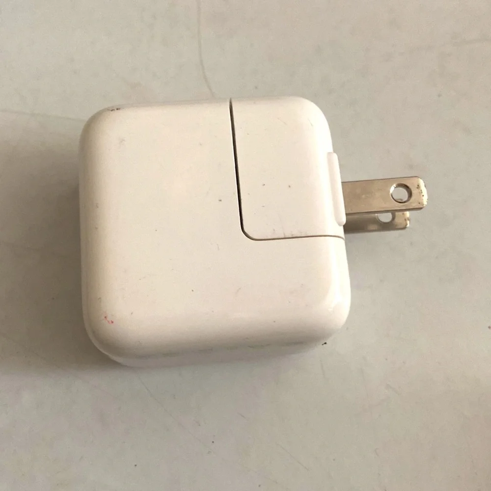 ⭐️3 iPhone chargers blocks